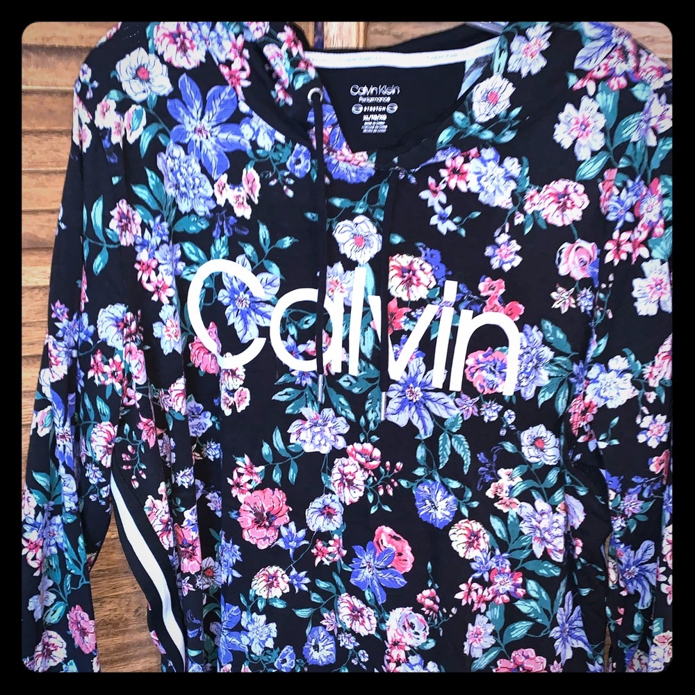 🌸🌸Calvin Klein hoodie